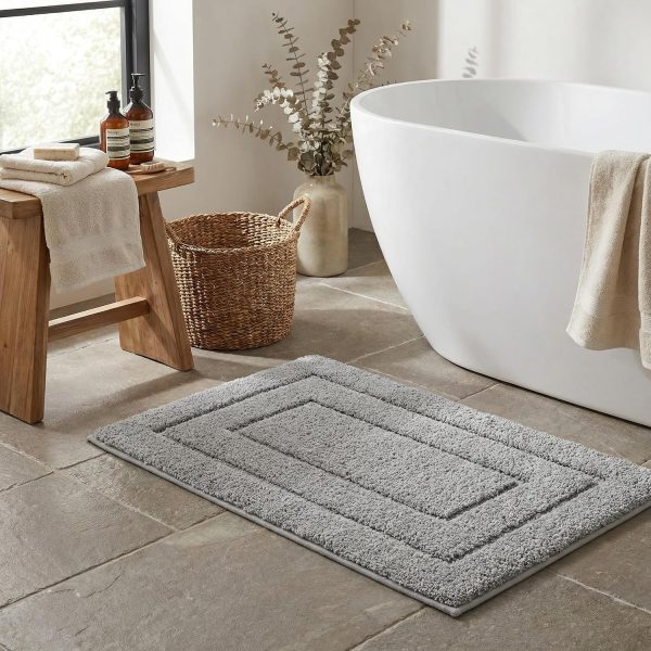 Grey Bathroom Floor Mat, Non-Slip Microfiber Bath Mat